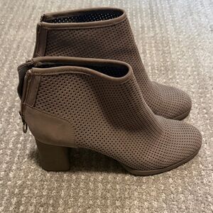 Camper | Shoes | Human Energy Camper Beetle Red Suede Ankle Boots
